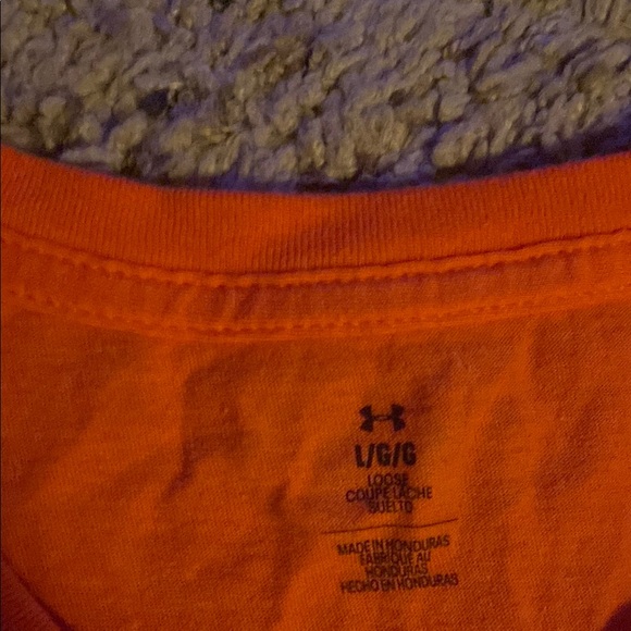 Under Armour Red and Orange Short Sleeve Tees 4 for 1!! - Picture 4 of 6